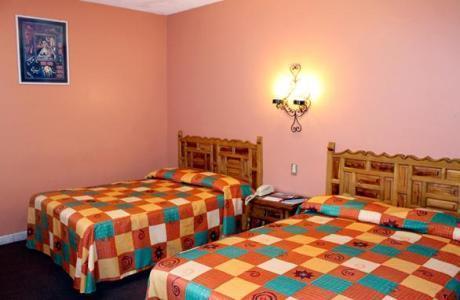 Hotel Imperial Puebla Cameră foto